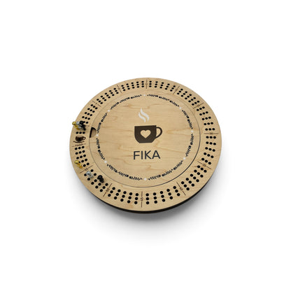 FIKA Round Maple Cribbage Board with Coffee Cup & Magnetic Storage Cover