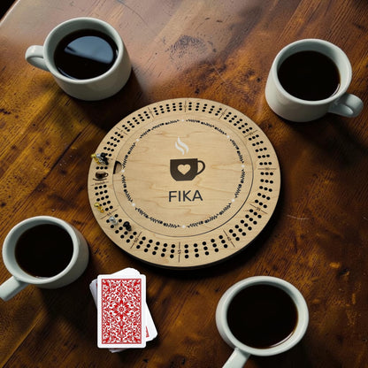 FIKA Round Maple Cribbage Board with Coffee Cup & Magnetic Storage Cover