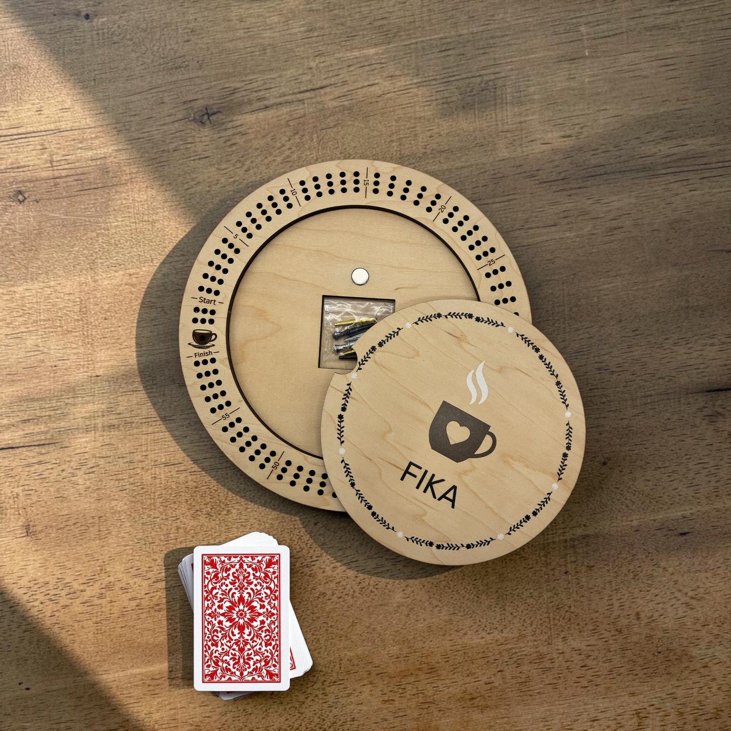 FIKA Round Maple Cribbage Board with Coffee Cup & Magnetic Storage Cover